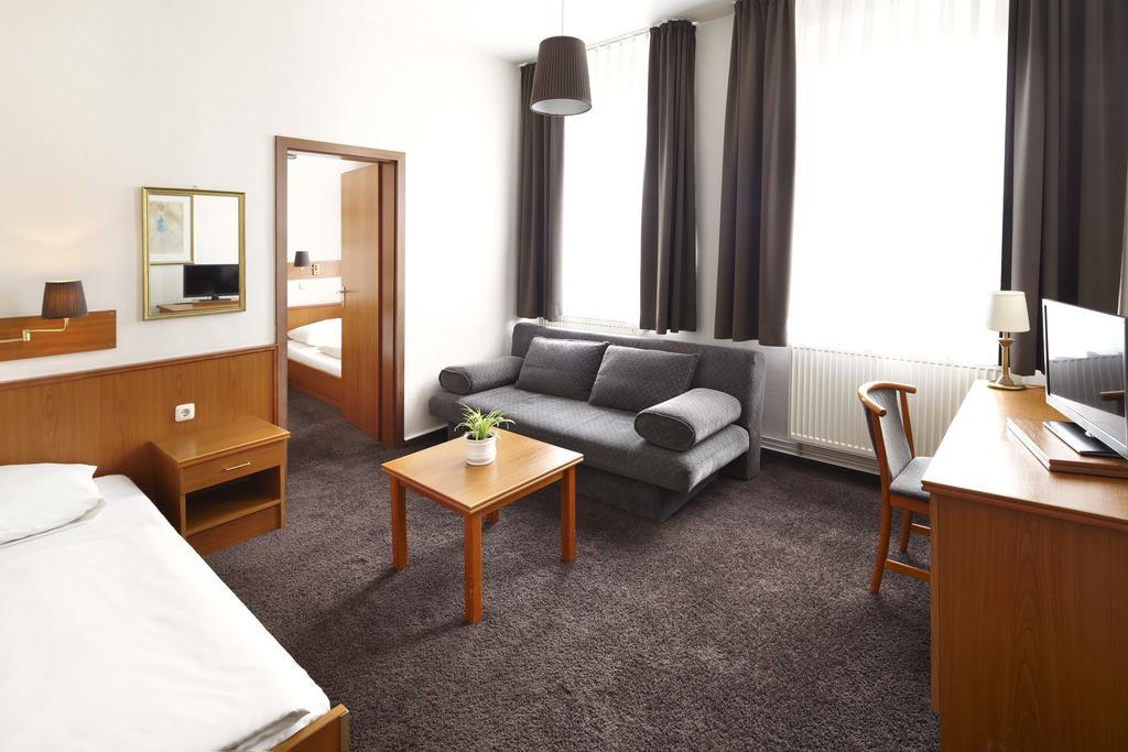 Hotel Jensen Lübeck Dış mekan fotoğraf